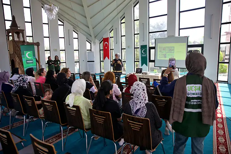 Anne Ve Çocuklar Yeşilay Kampında Dijital Bağımlılığa Karşı Mücadele Etti2