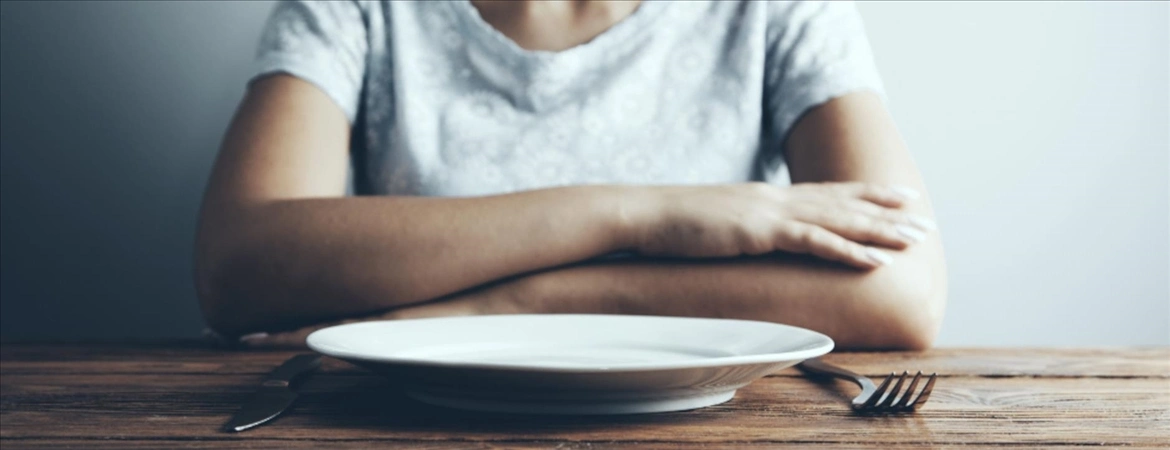 Gençlerde Artan Anoreksiya Nervoza Tehlikesi (2)