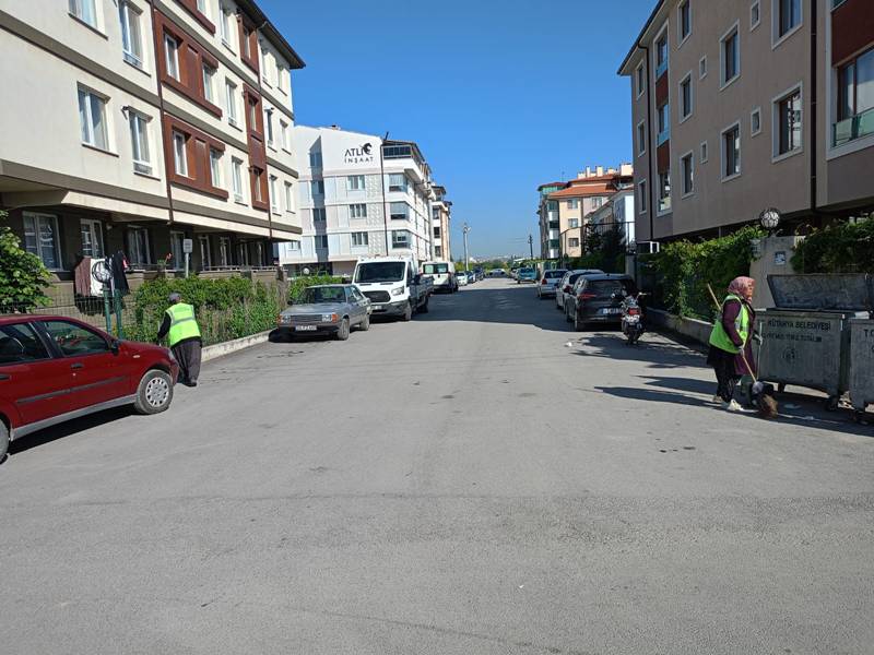 Kütahya Bahçelievler Mahallesi’nde Mıntıka Temizliği Gerçekleştirildi (3)