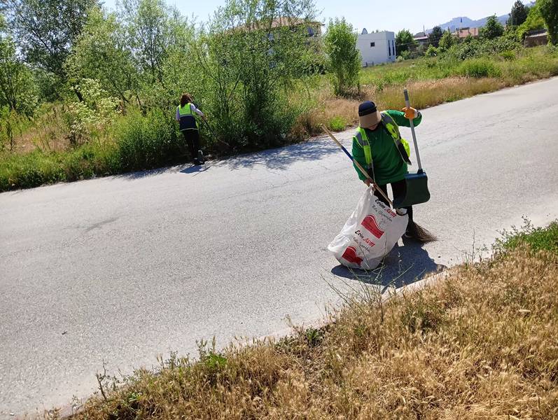 Kütahya Bahçelievler Mahallesi’nde Temizlik Çalışmaları Yoğunlaştı (3)