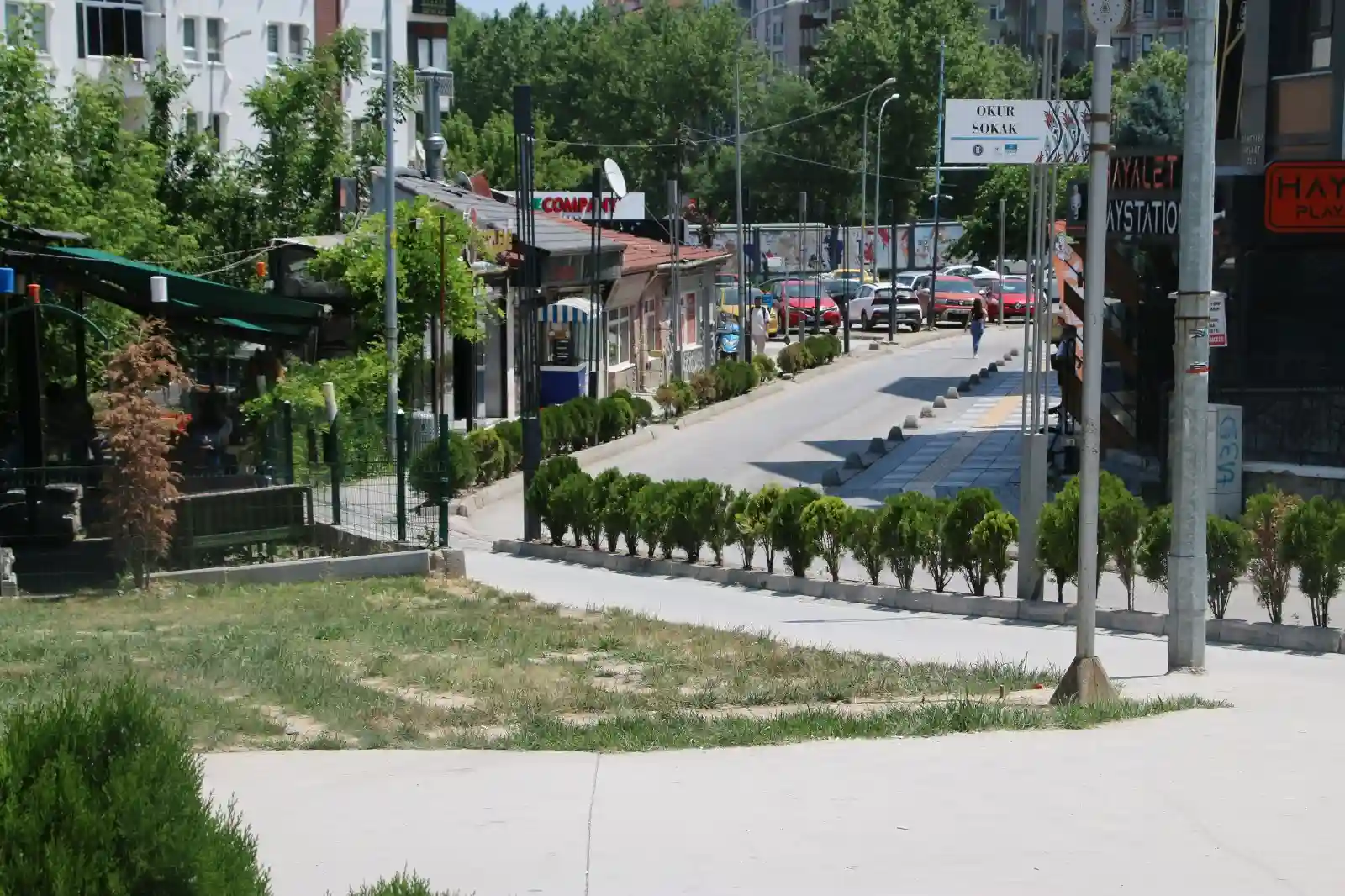 Kütahya Belediyesi Kafelerin Bulunduğu Caddeyi Barlar Sokağı Mı Yapacak (1)