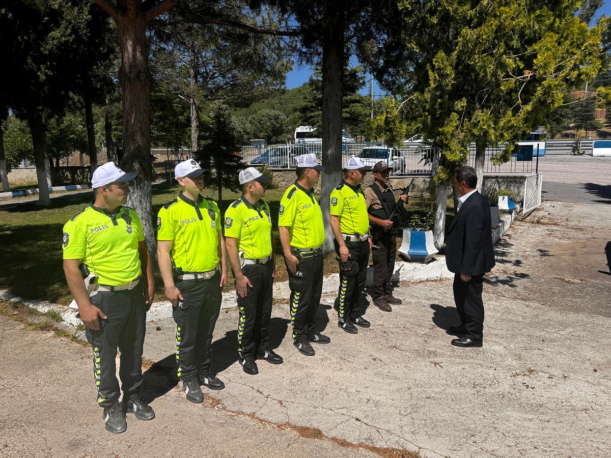 Kütahya Emniyet Müdürü Osman Elbir'den Gediz'de Bayram Denetimi (1)