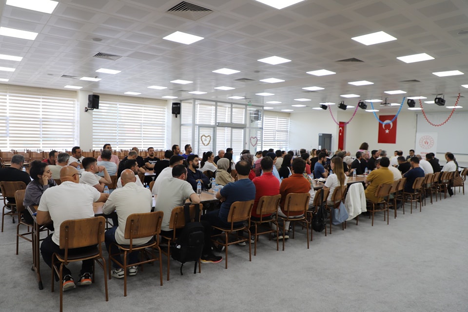 Kütahya Gençlik Ve Spor İl Müdürlüğü’nden Yaz Dönemine Yönelik Proje Toplantısı (2)