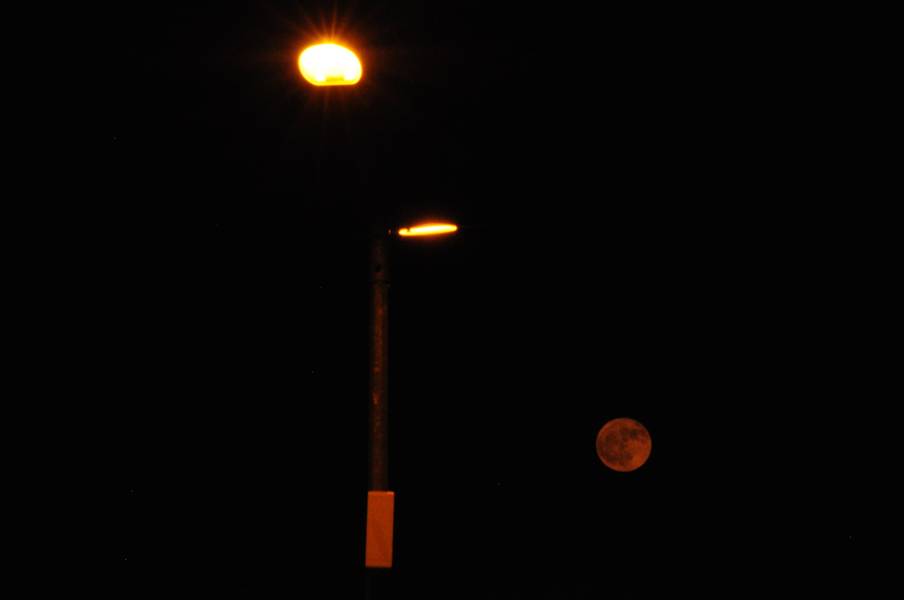 Kütahya Semalarında Çilek Dolunayı Görüntülendi (1)