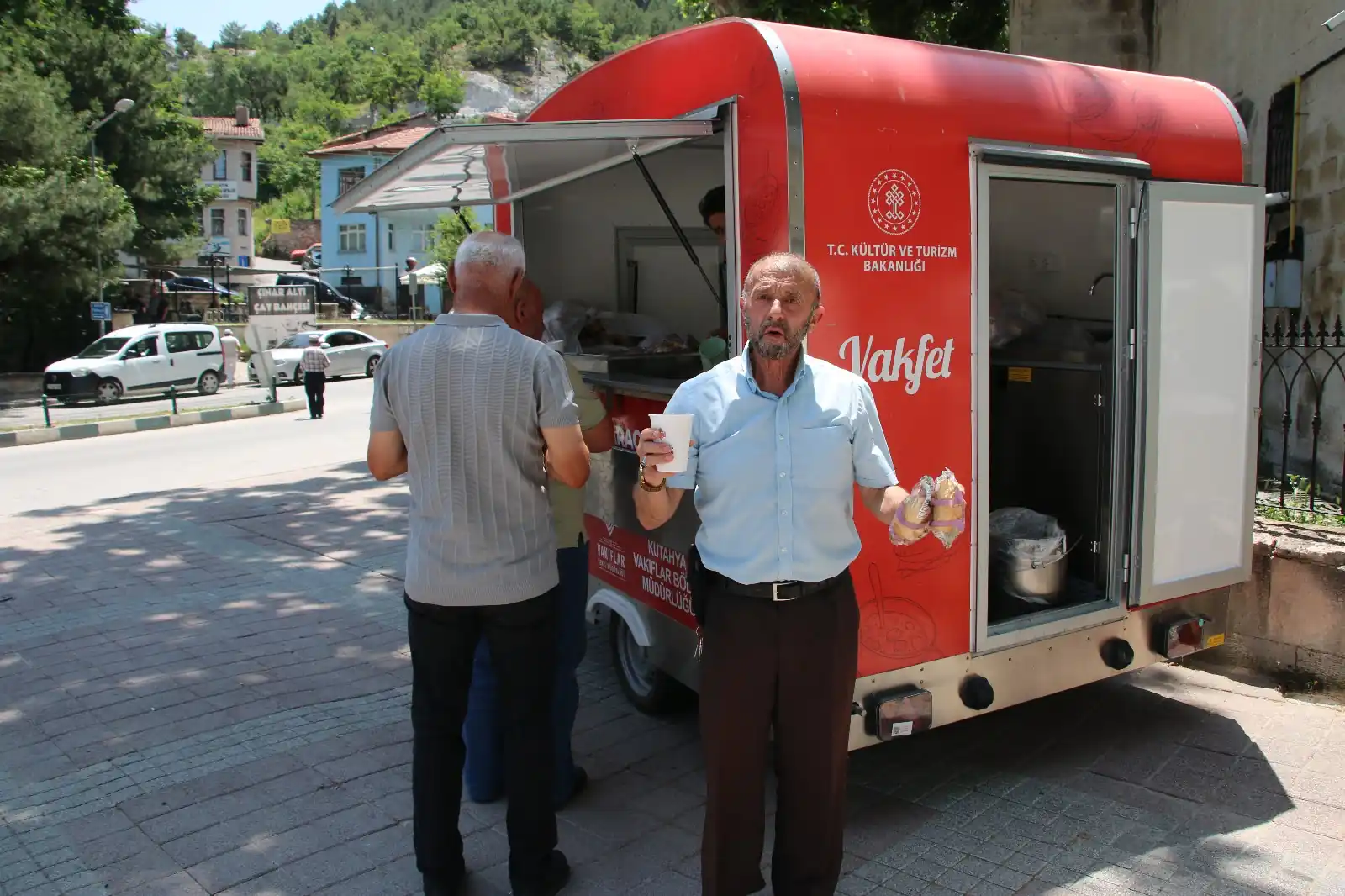 Kütahya Vakıflar Bölge’den Sıcak Çorba Ikramı 1