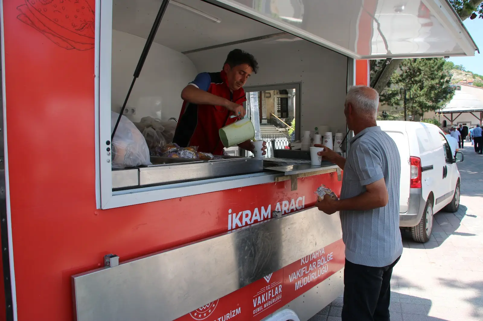 Kütahya Vakıflar Bölge’den Sıcak Çorba Ikramı