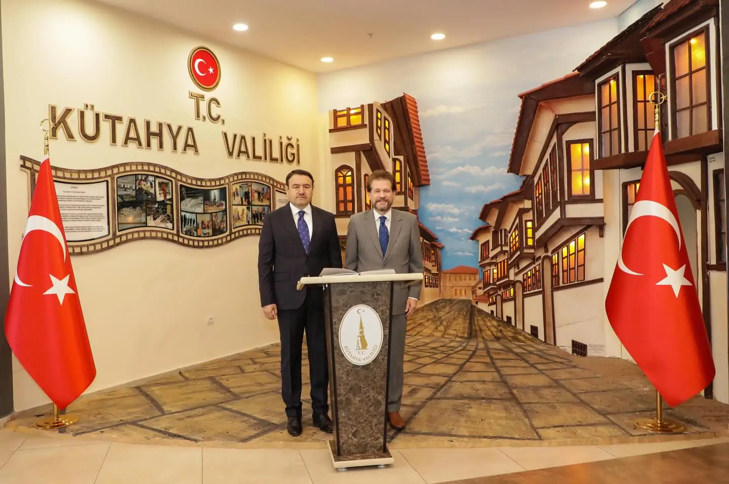 Kütahya Valisi Işın, Büyükelçi Manasijevski’yi Ağırladı