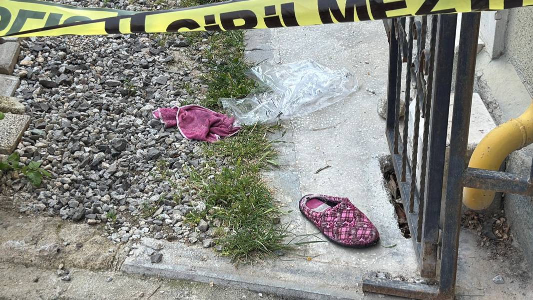 Kütahya'da 3. Kattan Düşen Kadın Ağır Yaralandı (2)