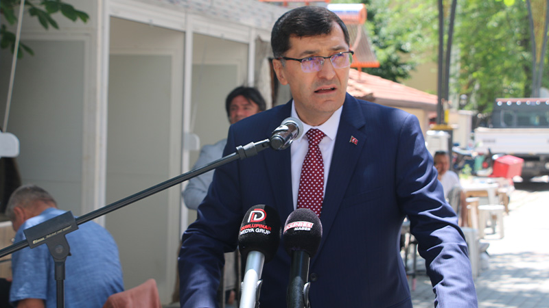 Kütahya’da Ayakkabı Boyacıları Yeni Yerine Taşındı (6)