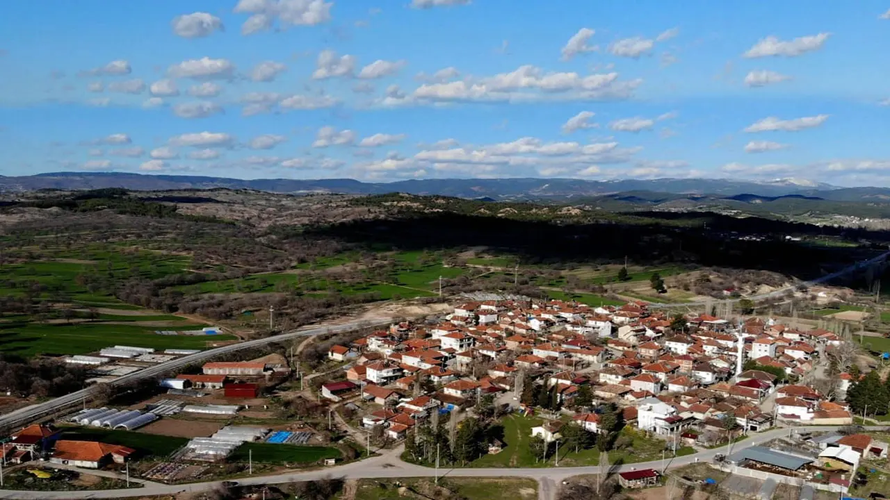 Kütahya’da Bir Köy Mahalle Olmak Için Sandığa Gitti3
