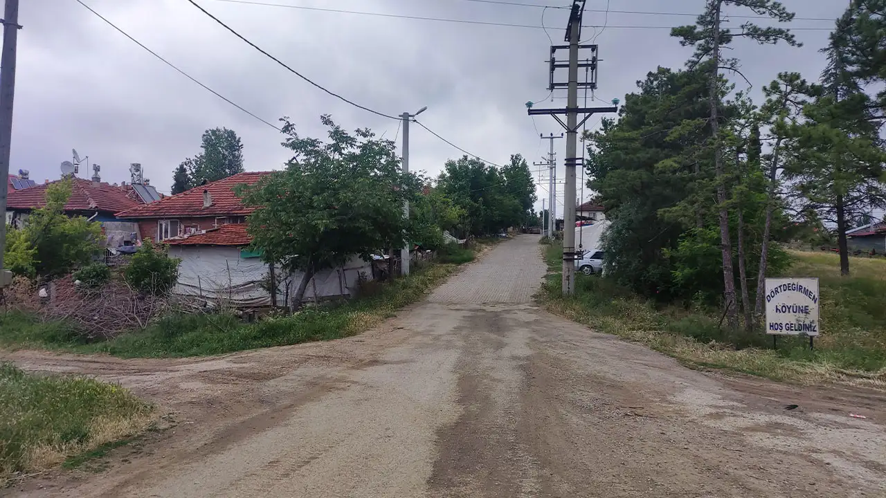 Kütahya’da Bir Köy Mahalle Olmak Için Sandığa Gitti5