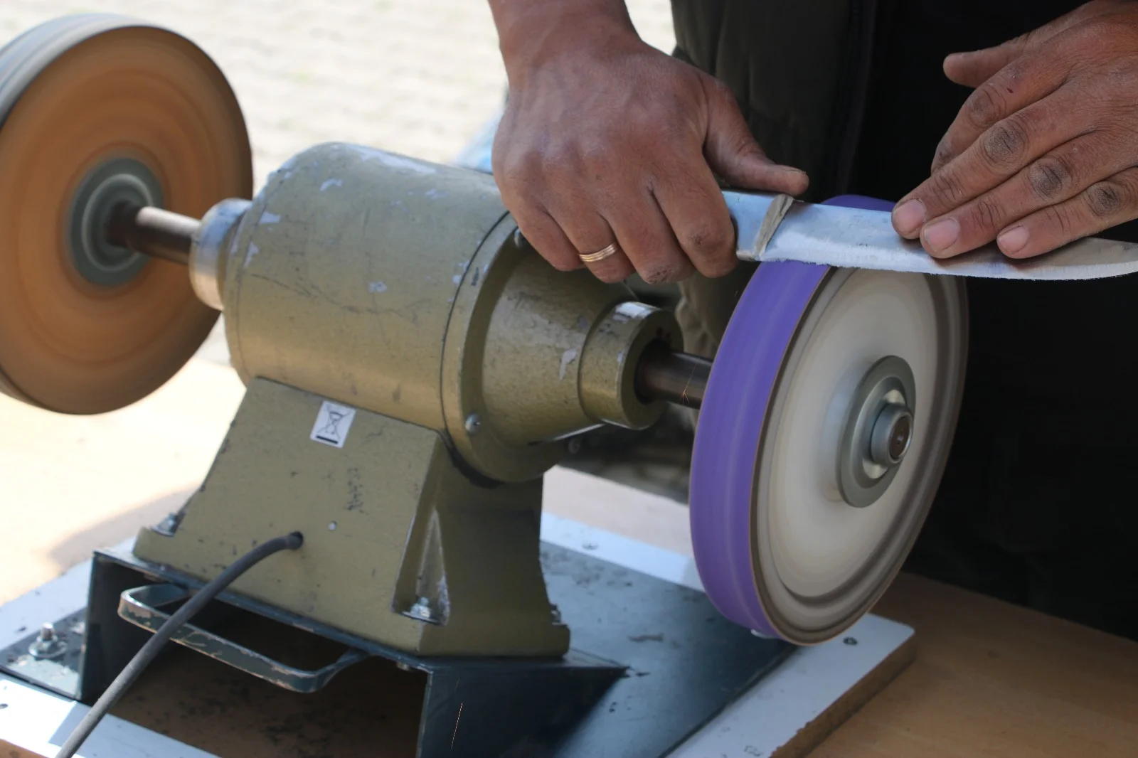 Kütahya’da Dede Mesleği Bıçakçılığı Sürdürüyor (1)