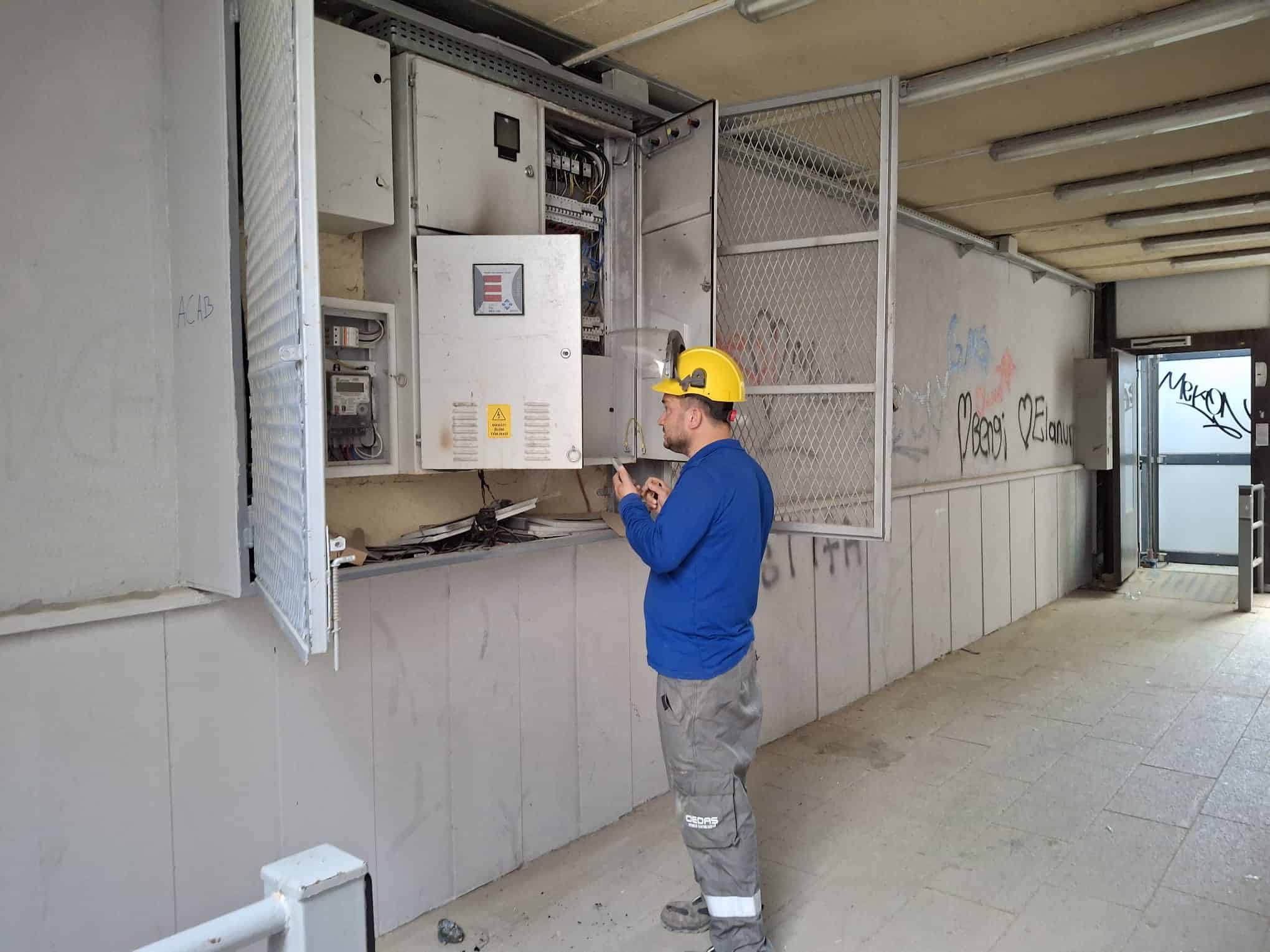 Kütahya’da Elektrik Panosu Arızalandı1