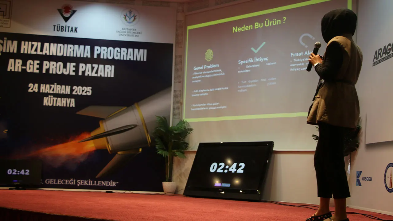 Kütahya’da Genç Girişimcilerin Projeleri Ödüllendirildi3