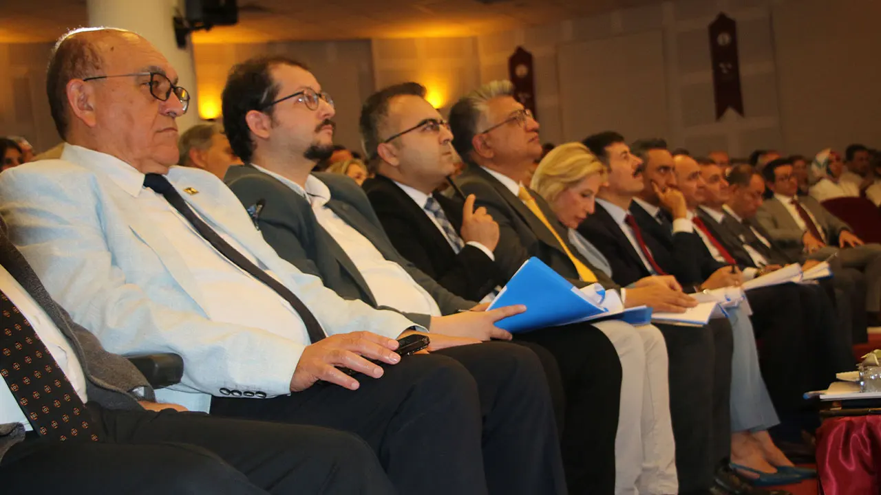 Kütahya’da Genç Girişimcilerin Projeleri Ödüllendirildi4