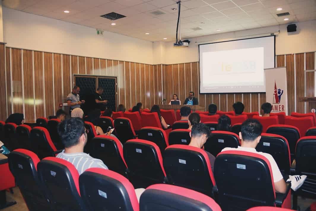 Kütahya’da Iş Insanları Ile Üniversite Öğrencileri Buluştu