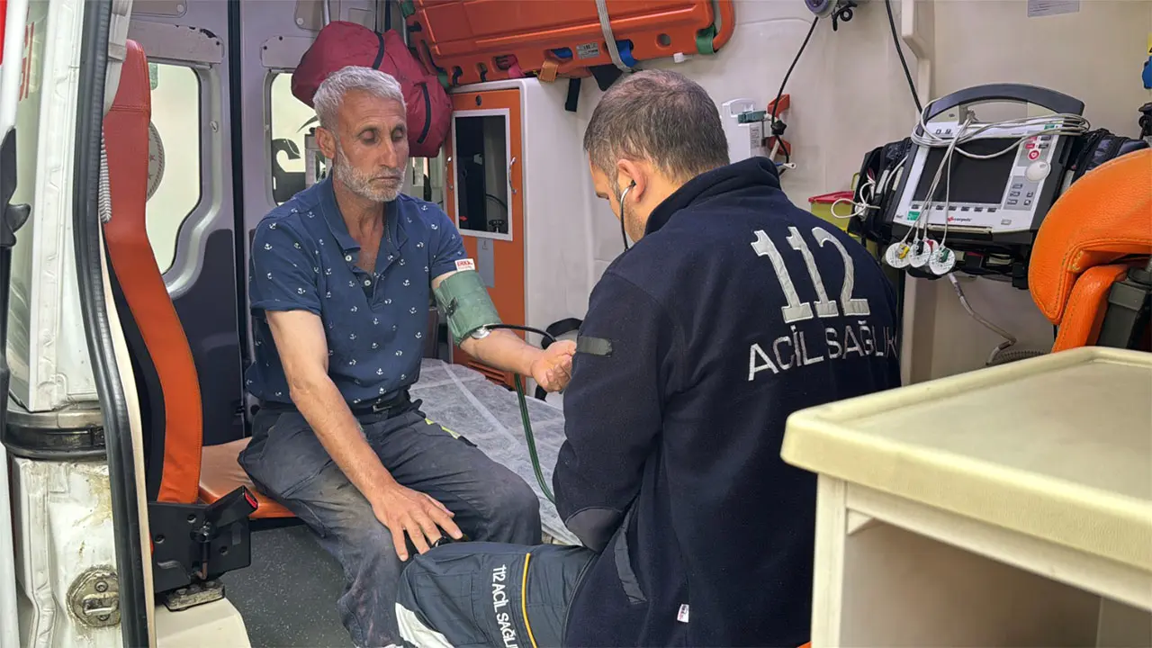 Kütahya'da Otelin Bulunduğu Binada Yangın5