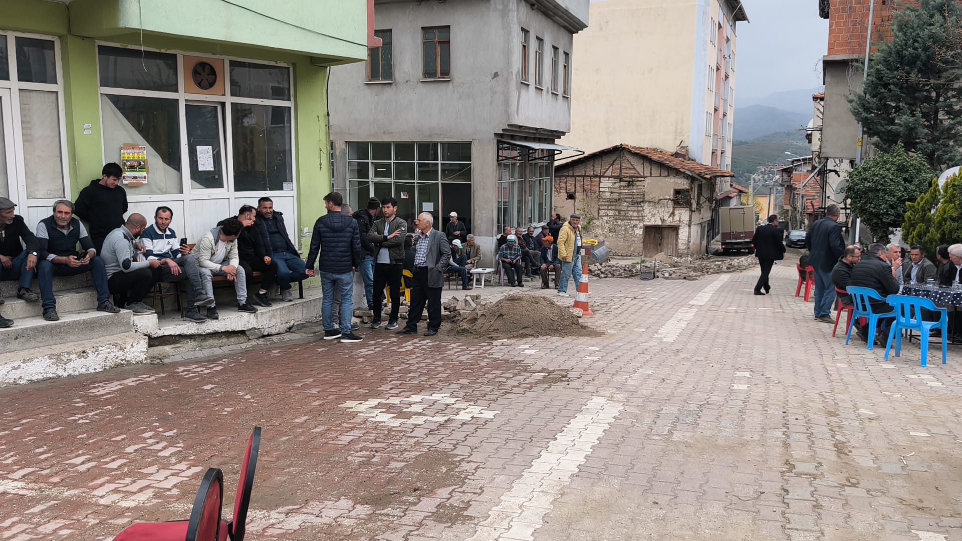 Kütahya’da Peş Peşe Depremler (1)