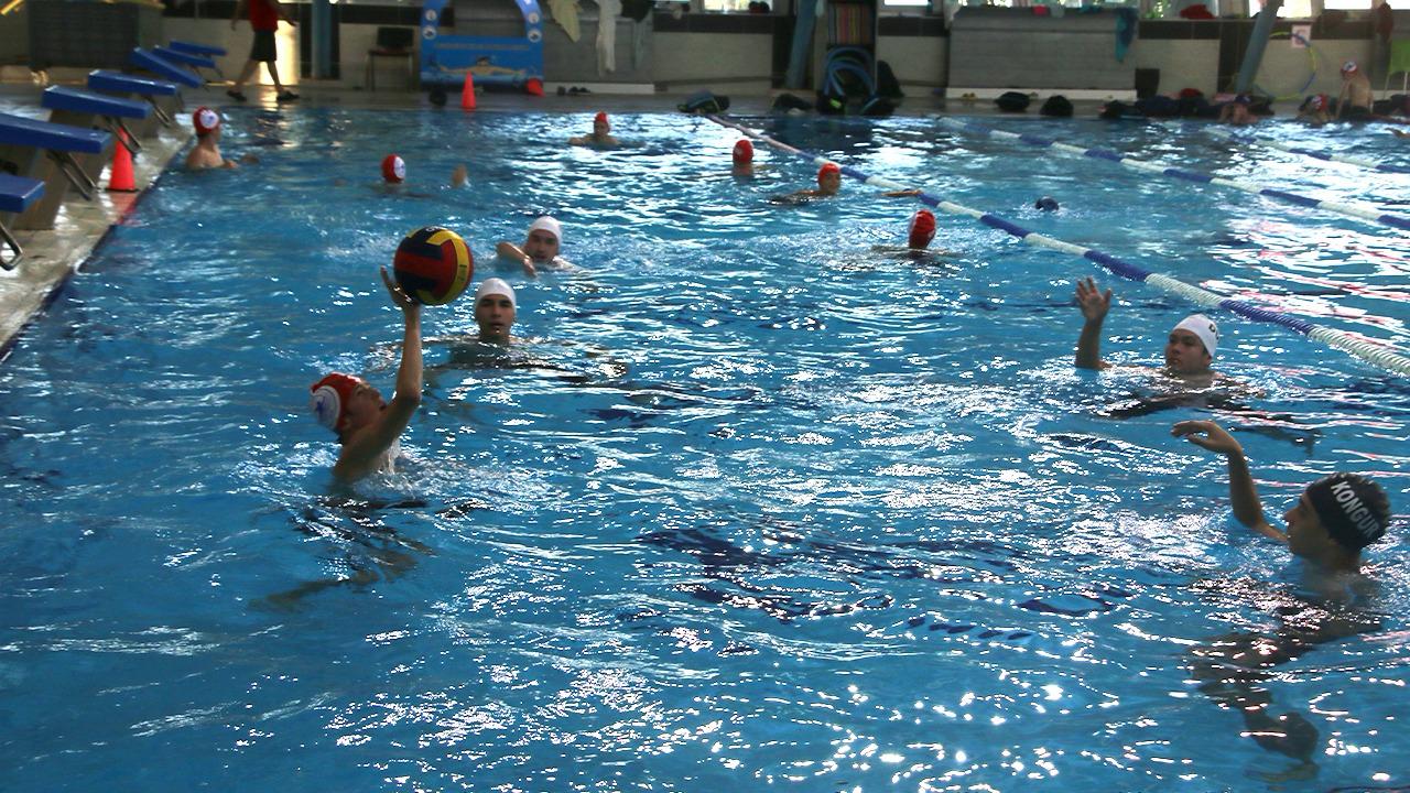 Kütahya’da Su Topunda Geleceğin Sporcuları Yetişiyor 3