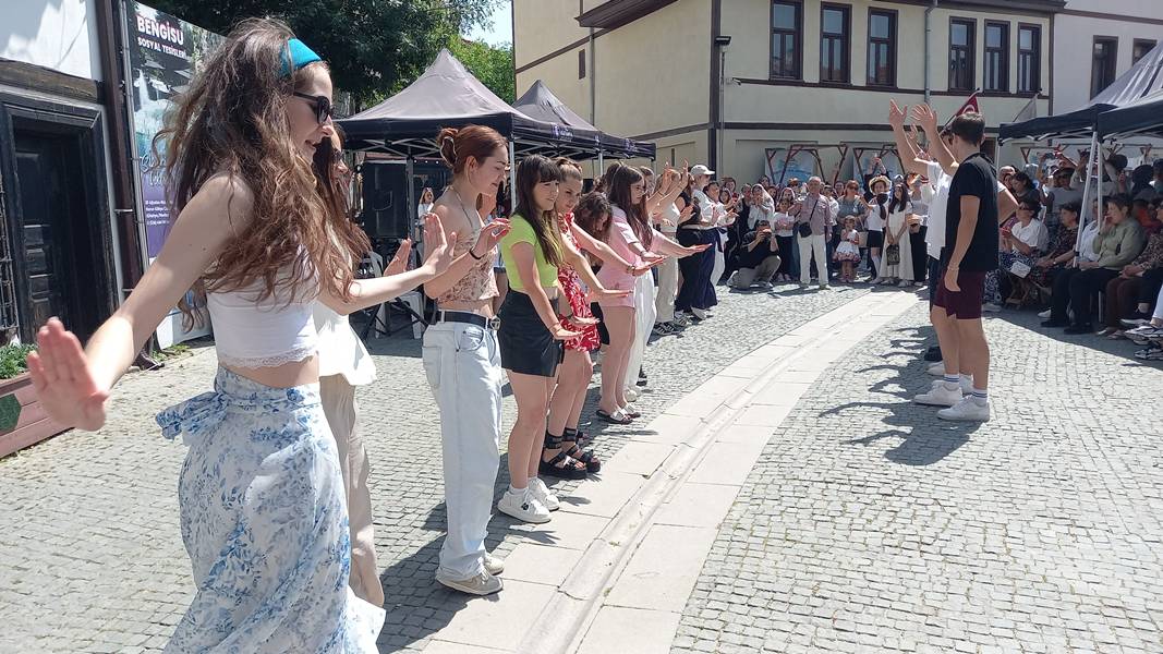 Kütahya’da Uluslararası Halk Dansları Buluşması (4)