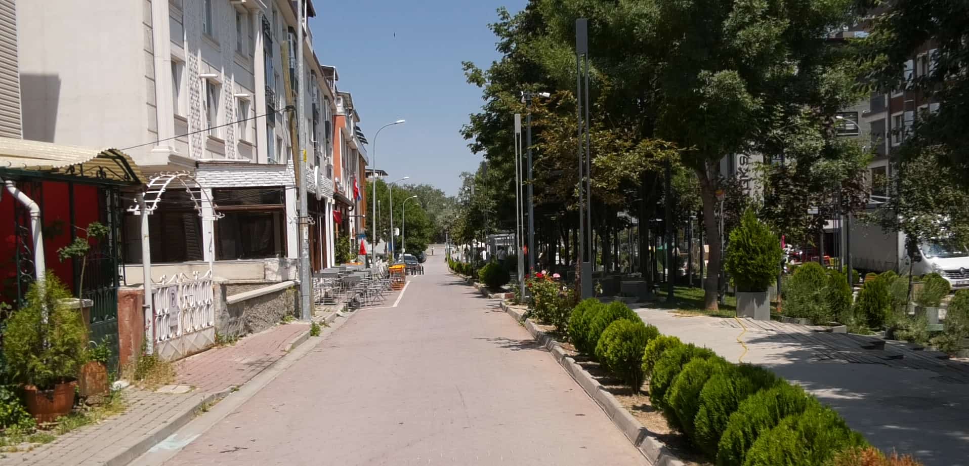 Kütahya’da Vatandaşlar “Barlar Sokağı”Na Tepkili 2-1