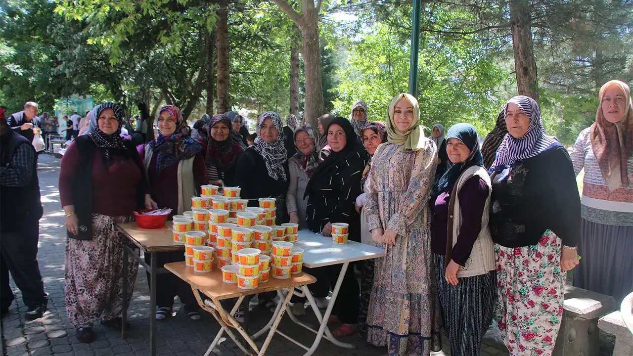 Kütahya’da Vatandaşlar Yağmur Duasında Buluştu3