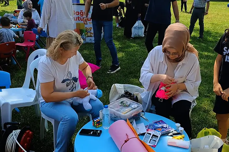 Oyuncak Dönüşüm Festivaliçocuklara Çevre Bilinci Aşılandı