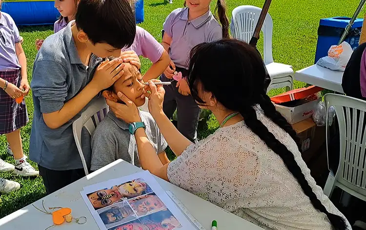 Oyuncak Dönüşüm Festivaliçocuklara Çevre Bilinci Aşılandı2