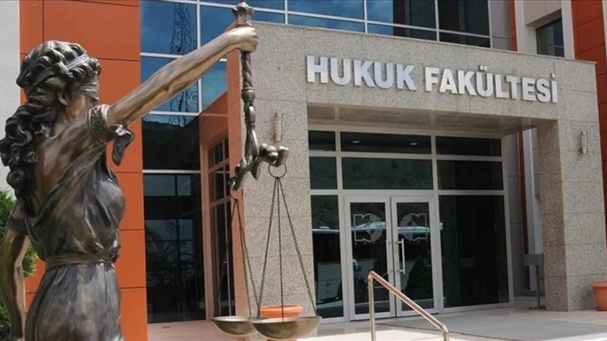 Hukuk Fakültelerine Ilk 100 Bine Girenler Kabul Edilecek1