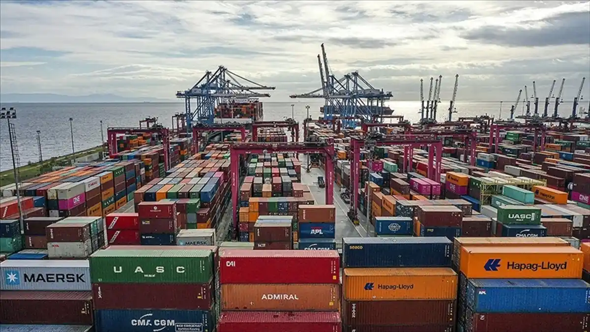 İlk Yarıda 20 Ilin Ihracatı 1 Milyar Doları Aştı