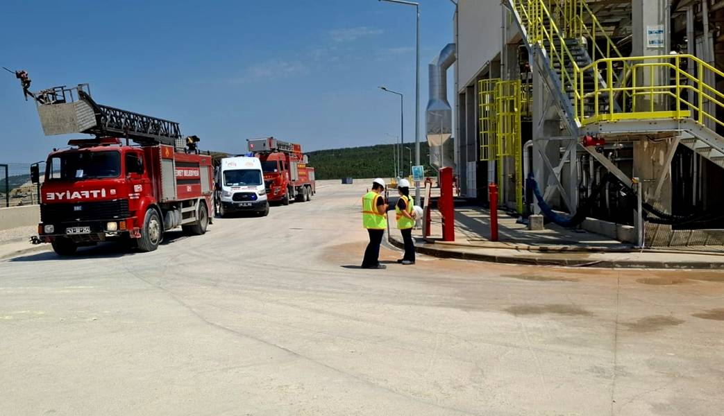 Kütahya Emet'teki Borik Asit Fabrikasında Yangın (6)