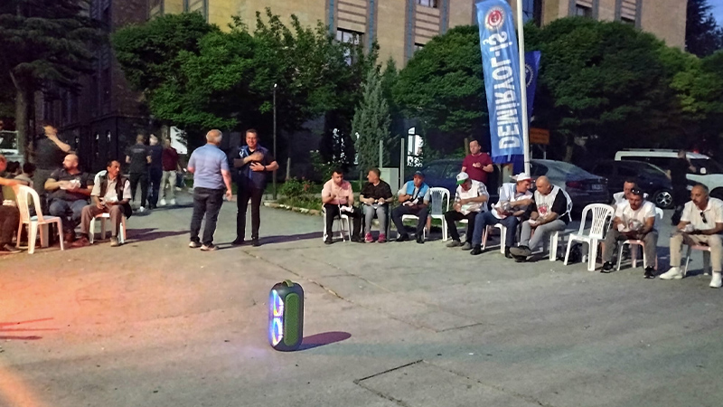 Kütahya Il Özel Idaresi Işçileri Iş Bıraktı (1)