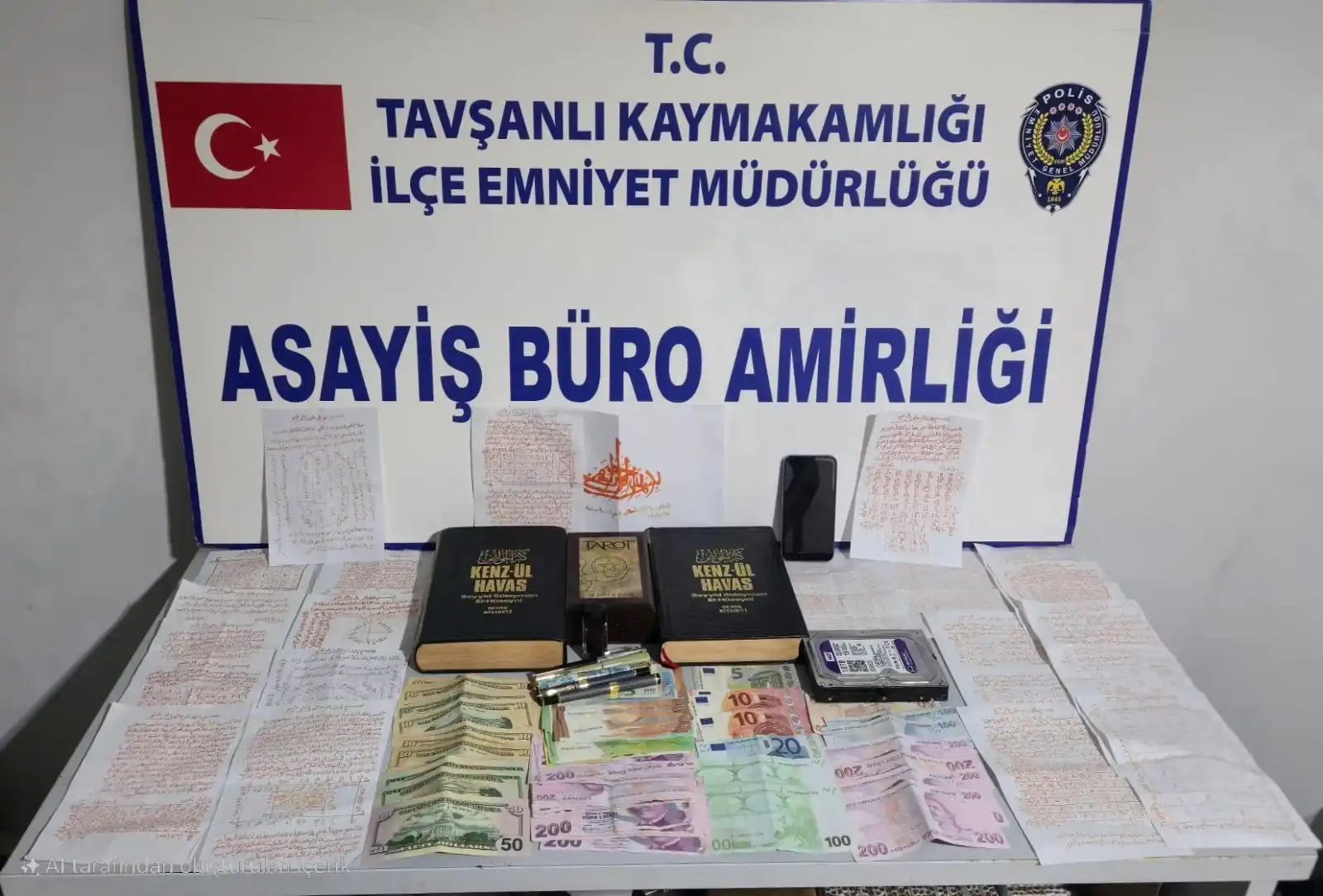 Kütahya'da Büyücülere Operasyonda 9 Şüpheli Yakalandı4