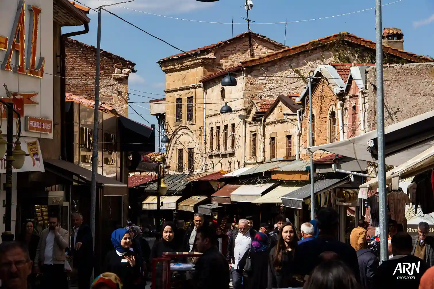 Kütahya’da Caddede Bulduğu Para Dolu Cüzdanı Zabıtaya Teslim Etti 8