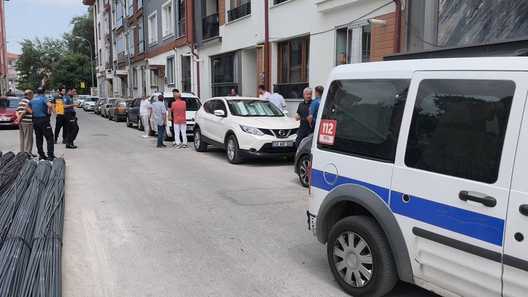 Kütahya'da Genç Kadın Yakınları Tarafında Odasında Ölü Bulundu (1)