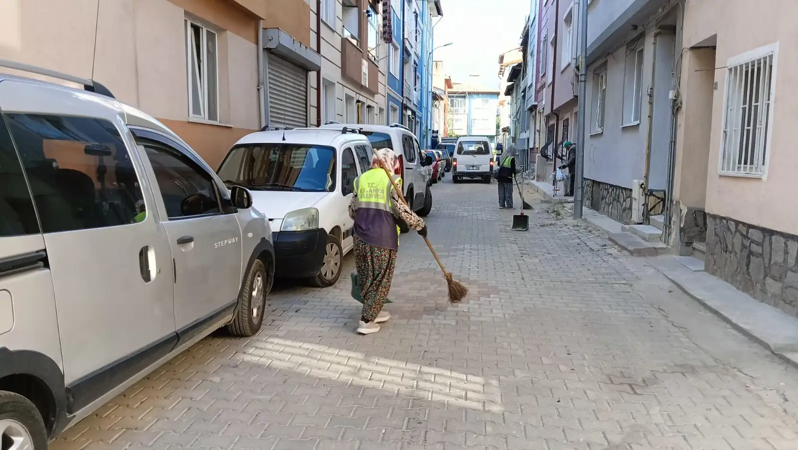 Kütahya’da Meydan Mahallesi’nde Temizlik Yapıldı 1