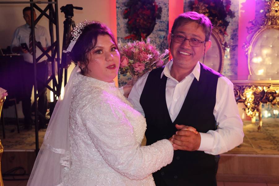 Kütahya'da Otizmli Genç Kız Için Temsili Düğün Yapıldı (6)