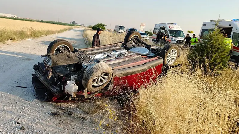 Kütahya’da Otomobil Takla Attı, Yaralılar Var 2