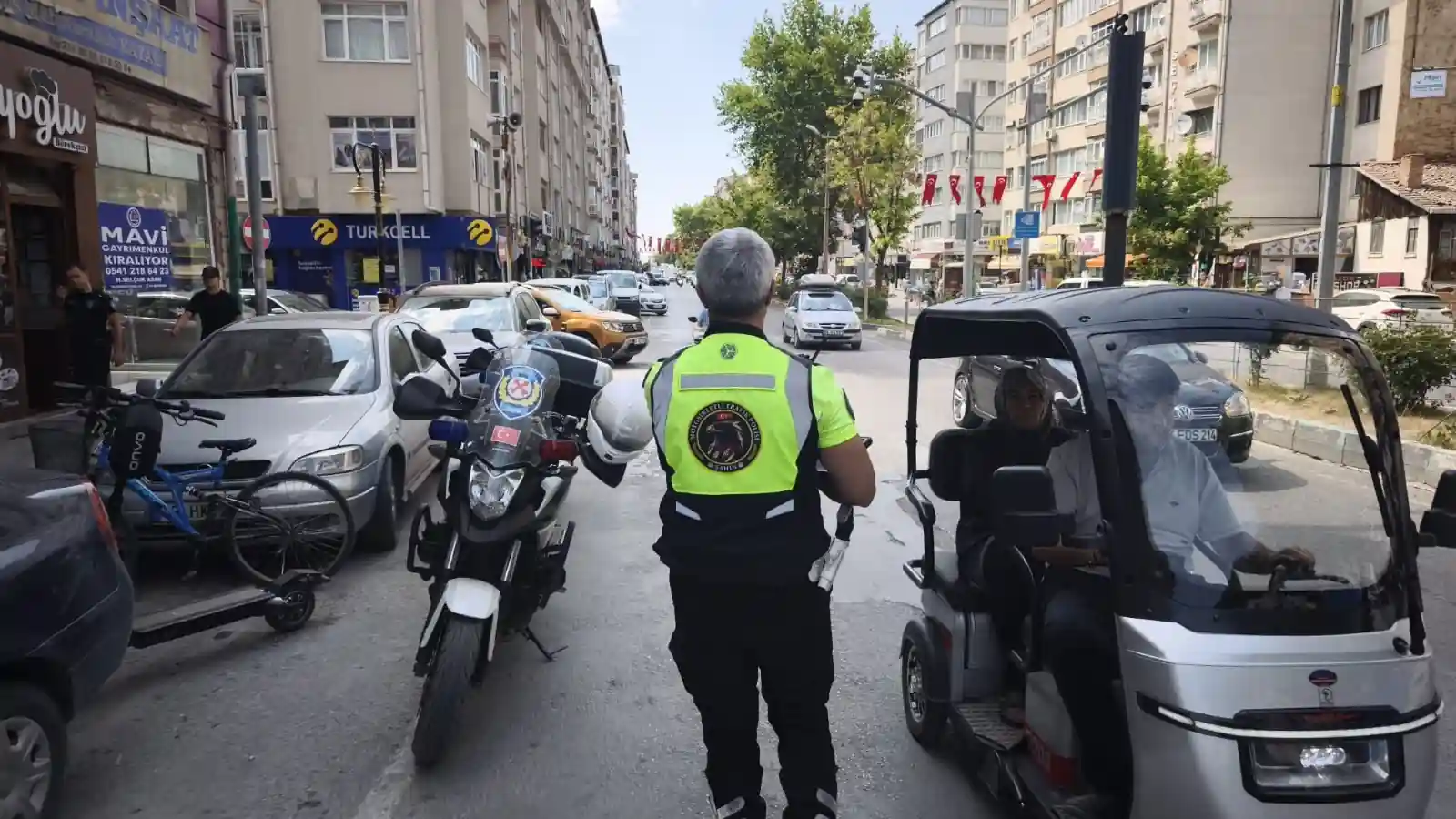 Kütahya’da Sürücülere Yönelik Denetimler Sürüyor 3