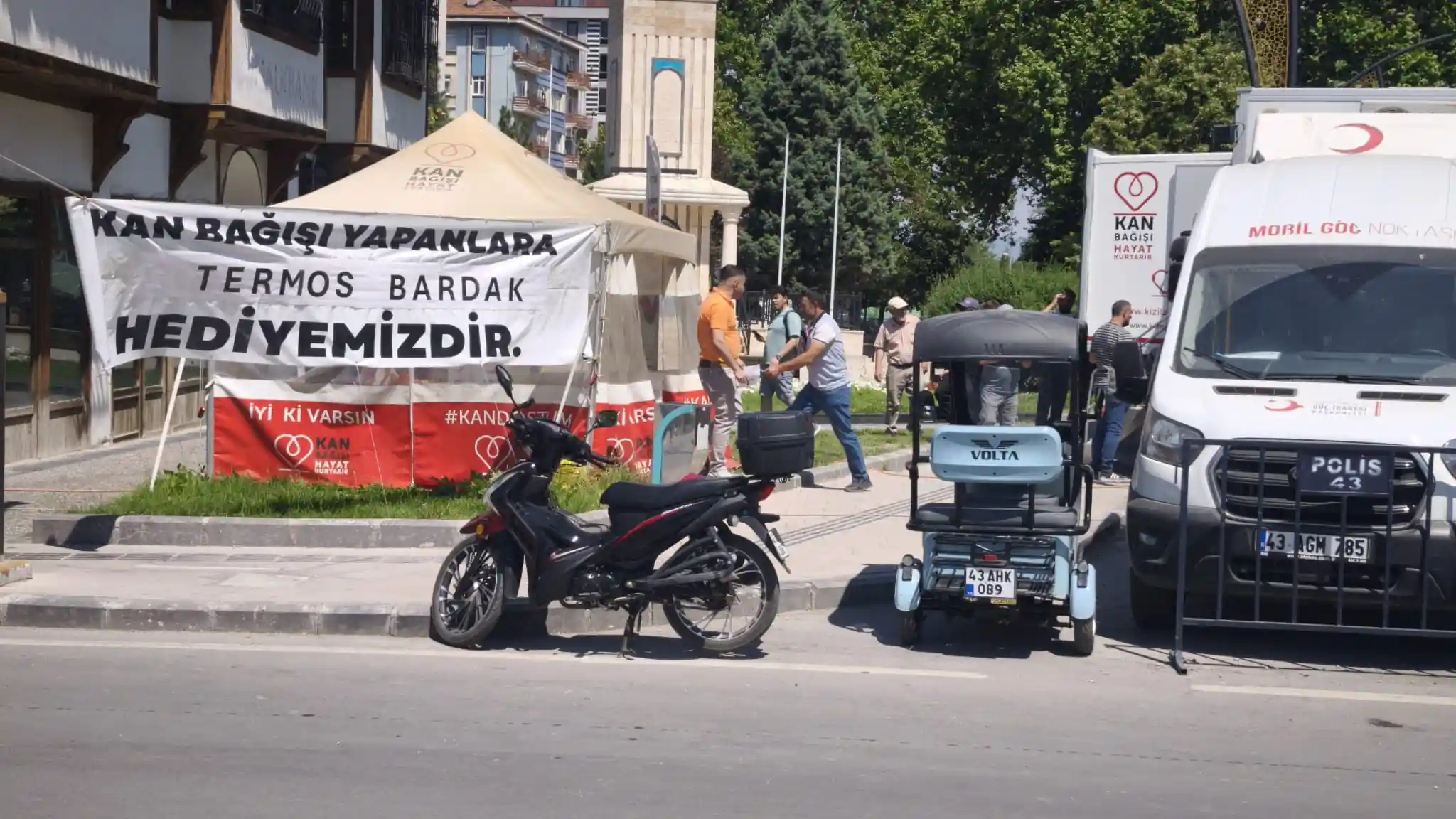 Kütahya’da Türk Kızılay Kampanyasına Ilgi Büyük 1