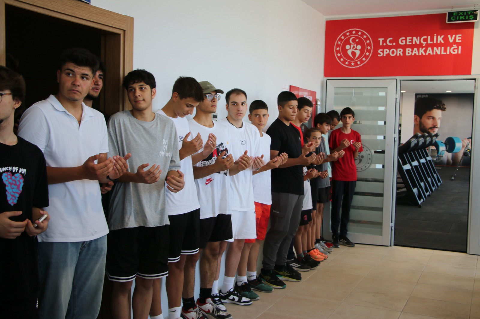 Kütahya’da Ücretsiz Fitness Salonu Hizmete Açıldı 3