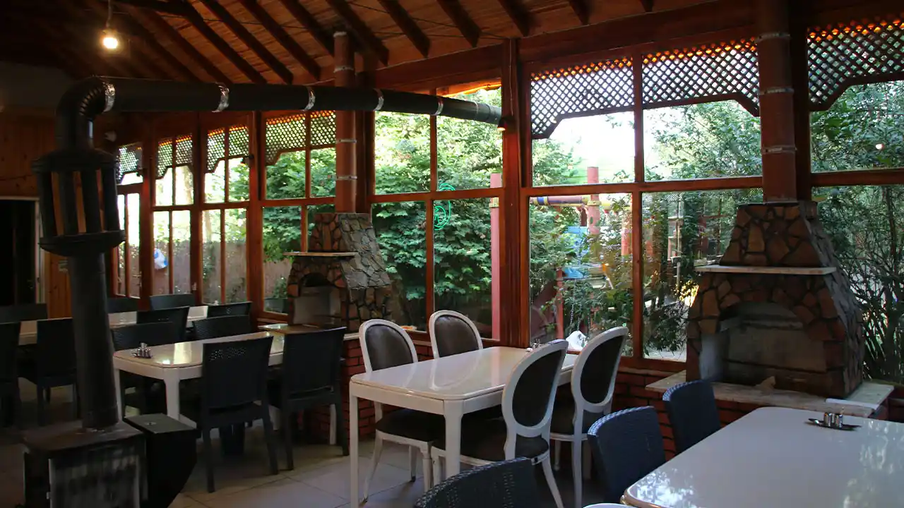 Kütahyalı Kadın Girişimciden Yeni Yatırım Ahenk Et Ve Balık Restoran 3