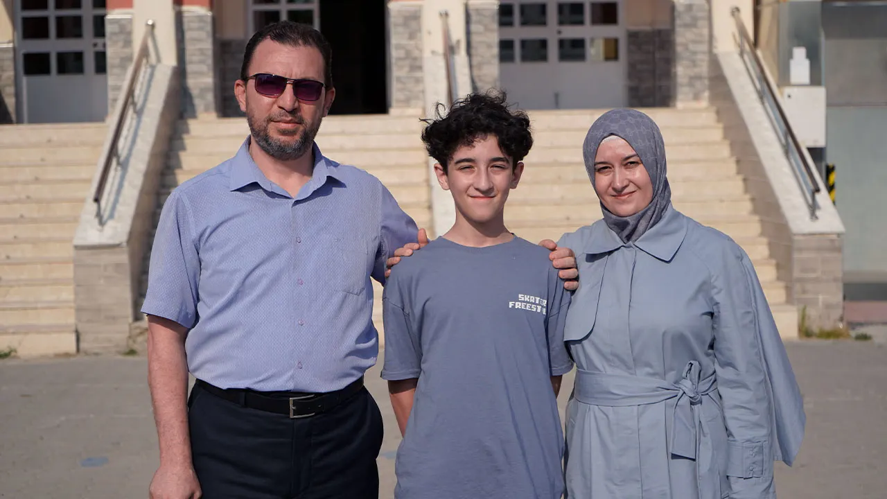 Kütahyalı Öğrenci L G S’de Tam Puan Aldı 4