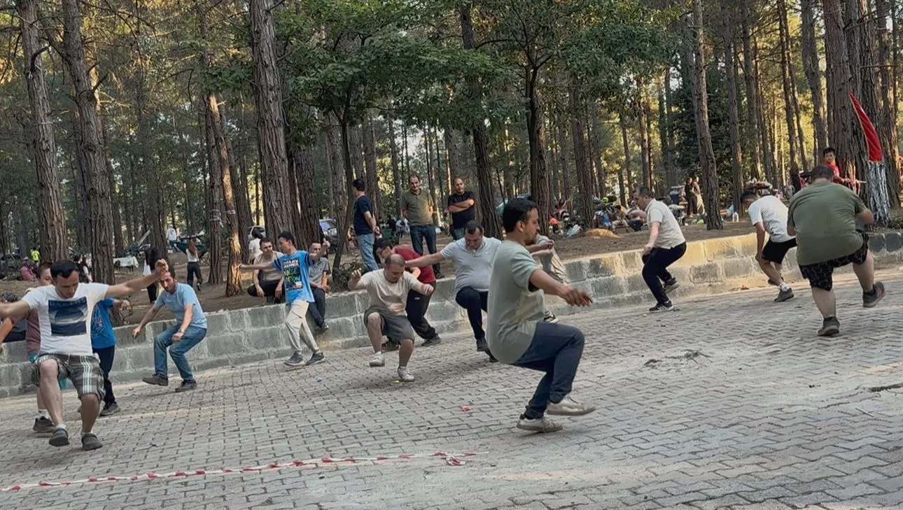 Mehmet Yiğit, İstanbul’da Düzenlenen Ortacı Köyü Şenliği’nde Simav Kültürünü Yaşattı (3)