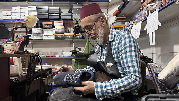 Parkinsona Sanatla Uğraşarak Karşı Koyuyor2