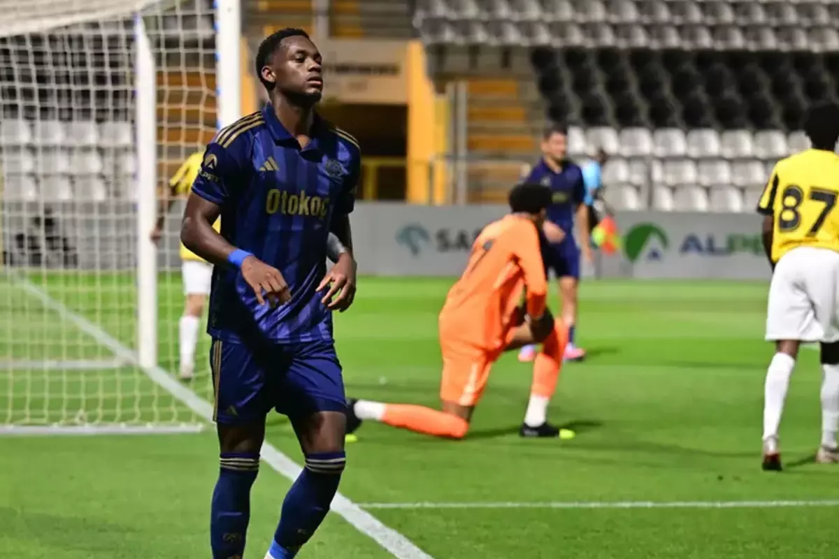 Tüm Dünya Jhon Duran'ın Yaptıklarını Konuşuyor