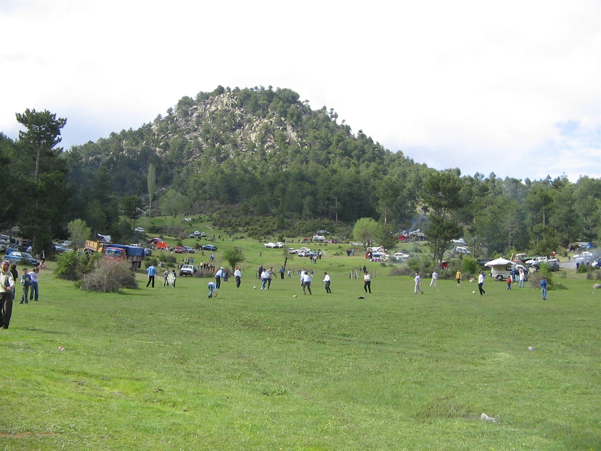 12 Emet Yeni̇ce (3)