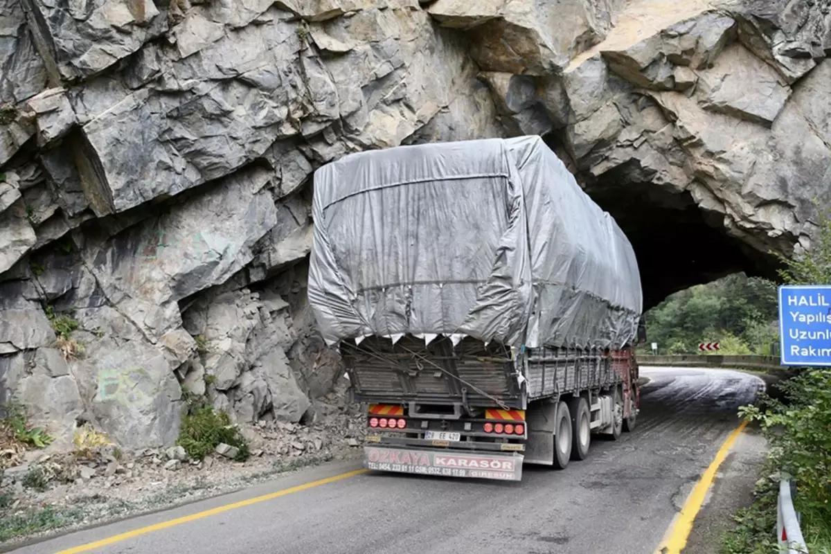 140 Yıllık El Yapımı Tünel Zamana Direniyor