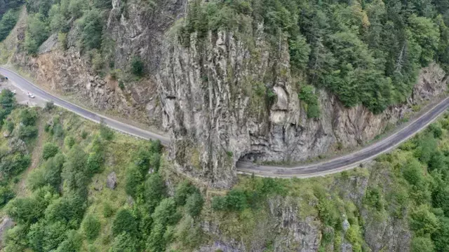 140 Yıllık El Yapımı Tünel Zamana Direniyor2