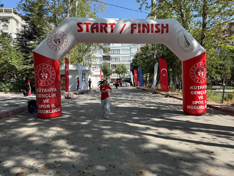 30 Ağustos Zafer Koşusu Gerçekleştirildi (3)